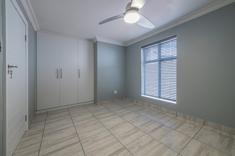 3 Bedroom Property for Sale in Hartenbos Central Western Cape